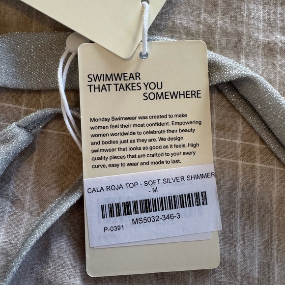 Monday Swimwear Cala Roja Top and Bottom in Soft Silver Shimmer Size Medium - Picture 8 of 10